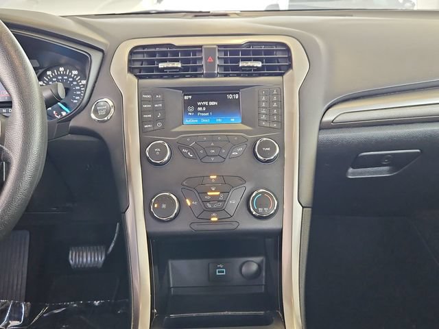 Used 2019 Ford Fusion S FWD image 18
