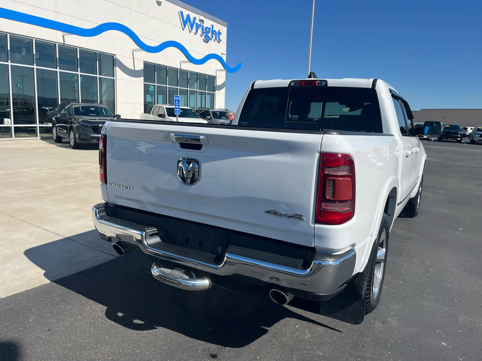 Used 2021 RAM 1500 Limited AWD/4WD image 17