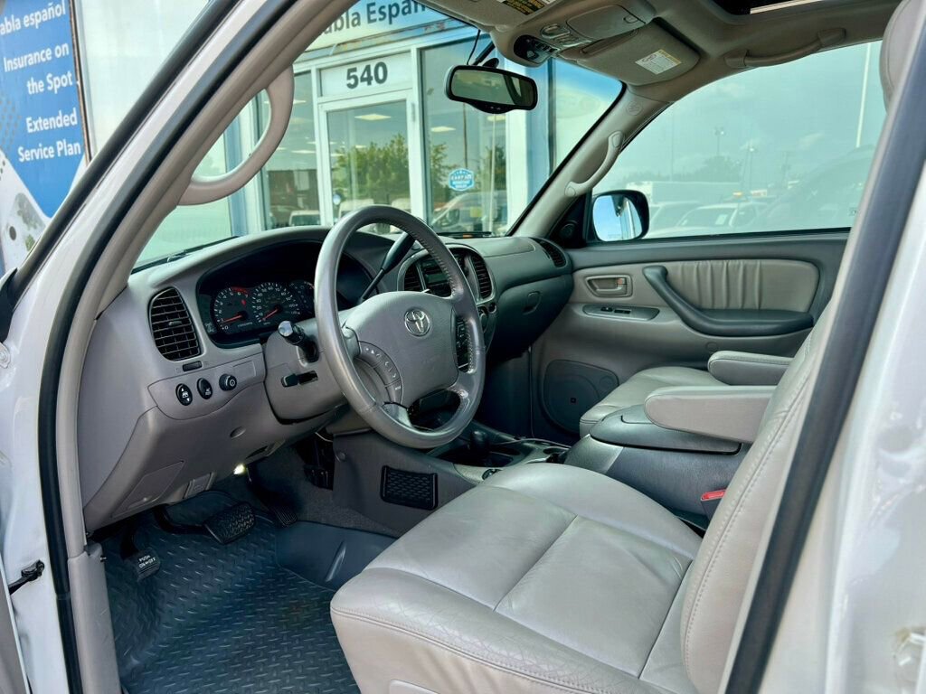 Used 2003 Toyota Sequoia Limited image 12
