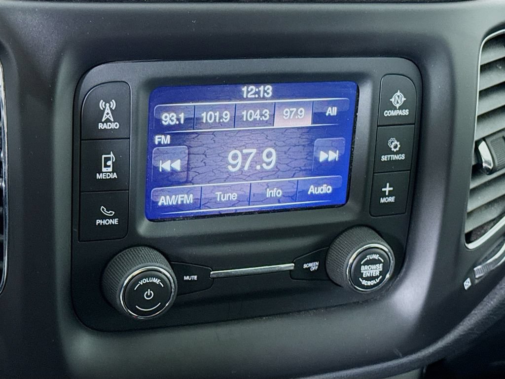 Used 2017 Jeep Compass Sport FWD image 7