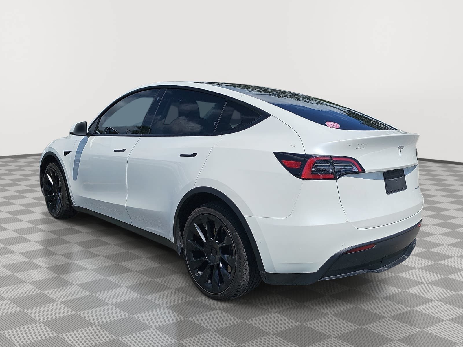 Used 2021 Tesla Model Y Long Range AWD/4WD image 6