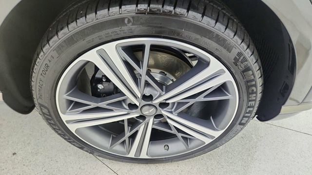 Used 2025 Genesis GV80 3.5T e-SC AWD/4WD image 59