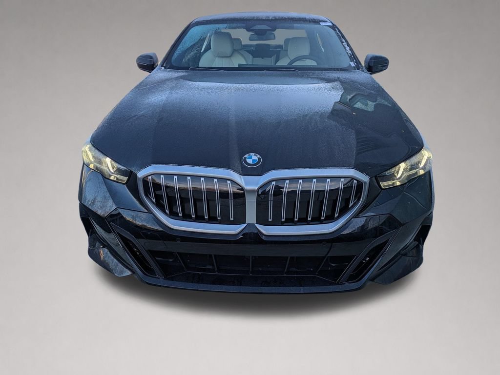 New 2026 BMW 530i xDrive w/ M Sport Package AWD/4WD image 9