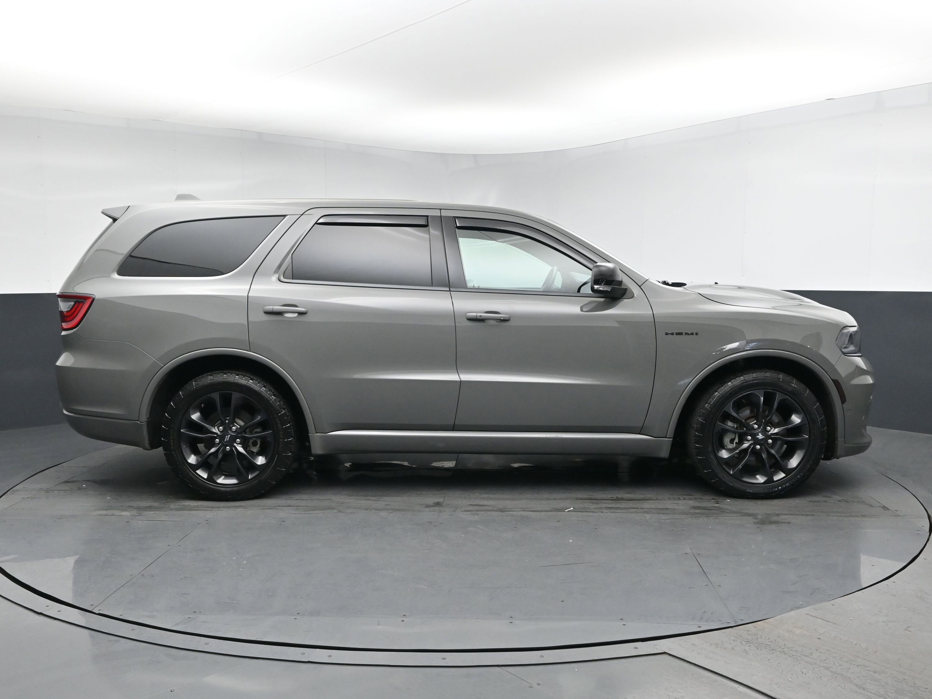 Used 2021 Dodge Durango R/T w/ Premium Interior Group image 3