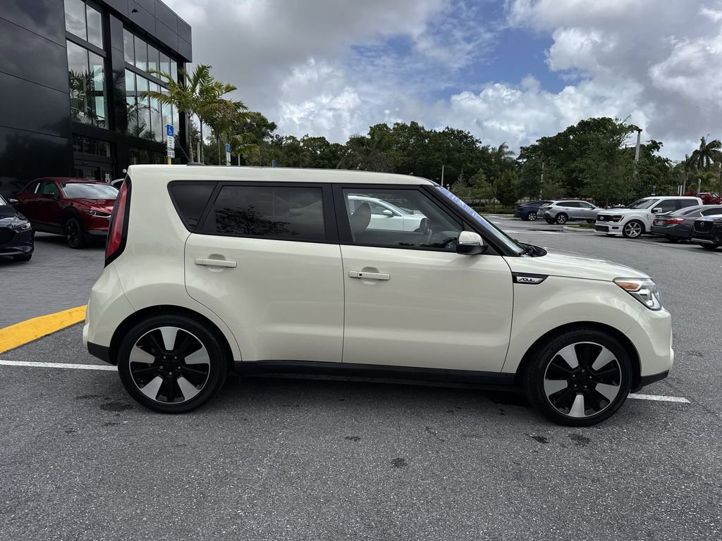 Used 2015 Kia Soul ! w/ Sun & Sound Package image 5