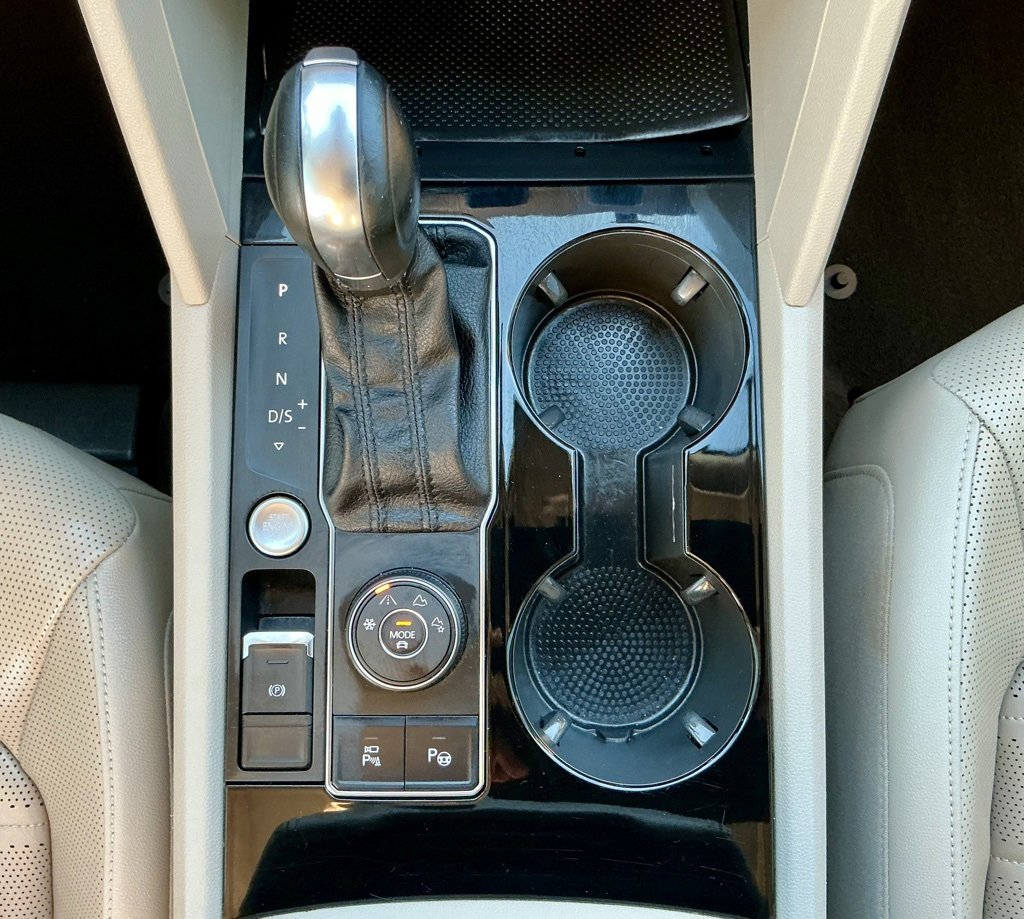 Used 2019 Volkswagen Atlas SEL Premium image 36