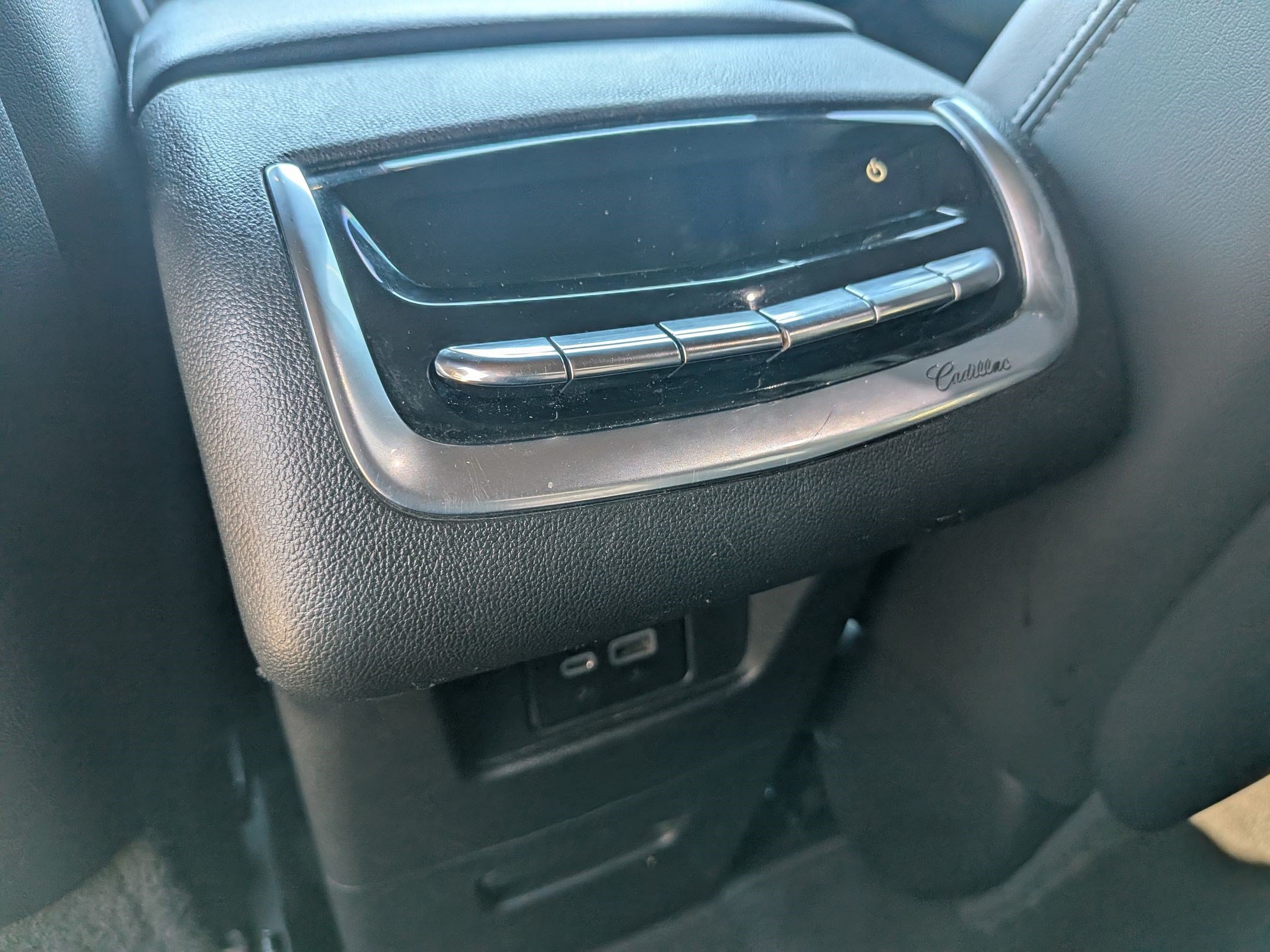 Used 2020 Cadillac XT6 Sport AWD/4WD image 24
