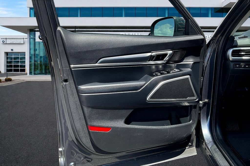 Used 2020 Kia Telluride S w/ S 8 Passenger Seating Package FWD image 20