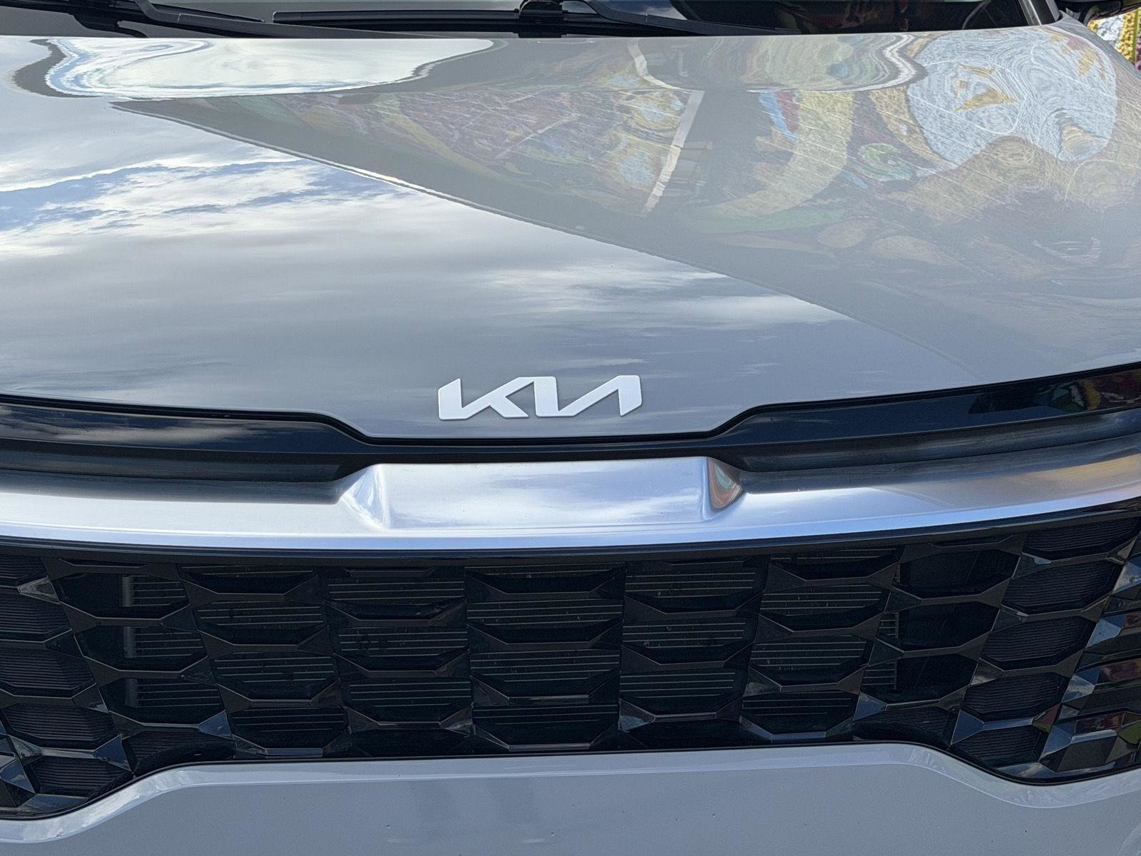 Used 2023 Kia Sportage SX image 6