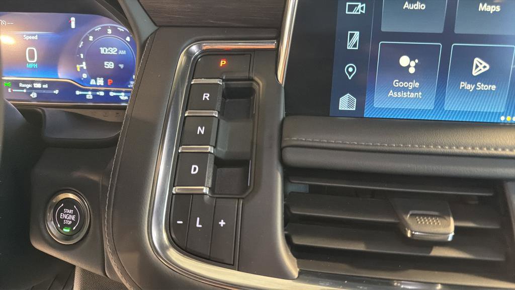 Used 2024 Chevrolet Suburban Z71 w/ Luxury Package image 31