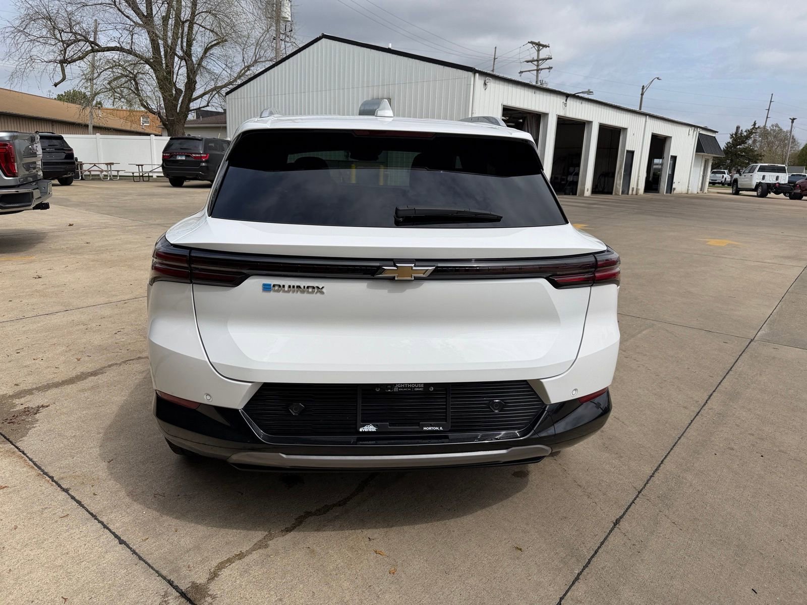 Used 2025 Chevrolet Equinox EV LT w/ Convenience Package FWD image 29