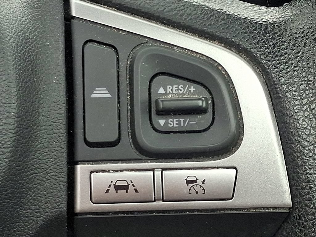 Used 2018 Subaru Forester 2.5i Premium AWD/4WD image 22