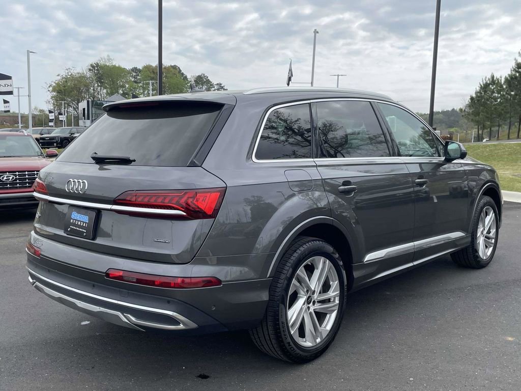 Used 2024 Audi Q7 3.0T Premium Plus AWD/4WD image 3