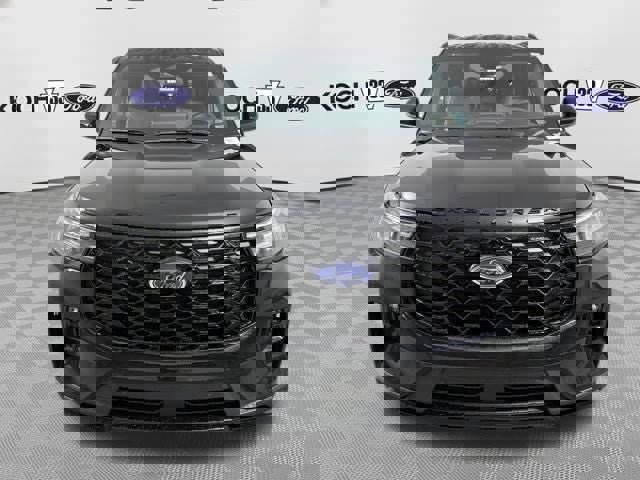 New 2026 Ford Explorer ST-Line w/ ST-Line Street Pack AWD/4WD image 2