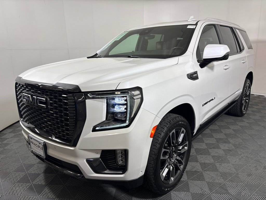 Used 2023 GMC Yukon Denali Ultimate AWD/4WD image 2