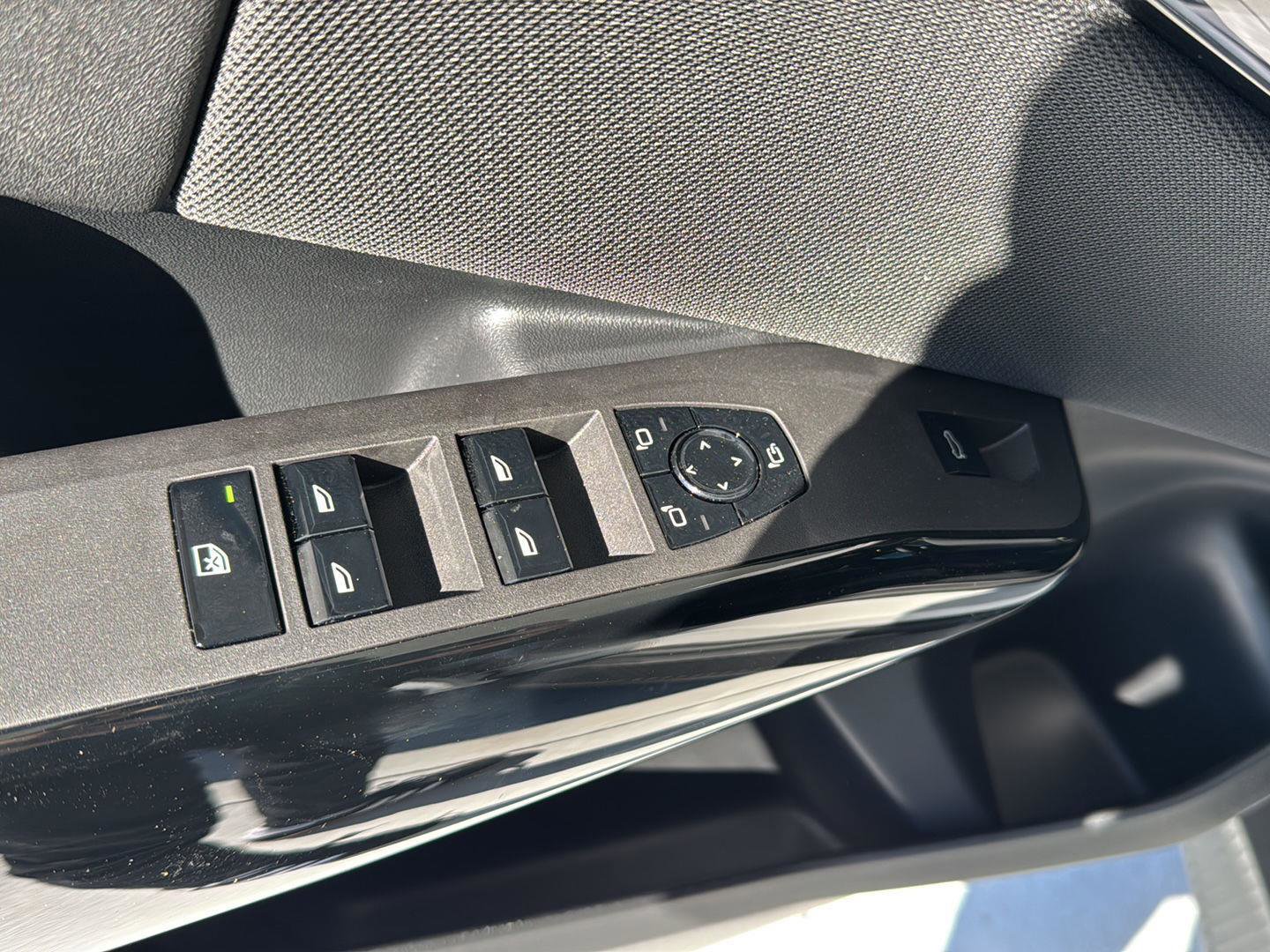 New 2026 BMW X3 xDrive30 w/ Premium Package image 30