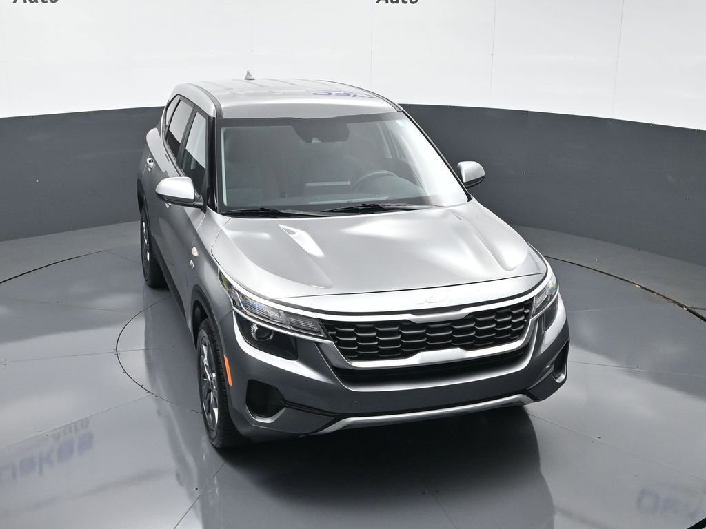Used 2023 Kia Seltos LX image 45