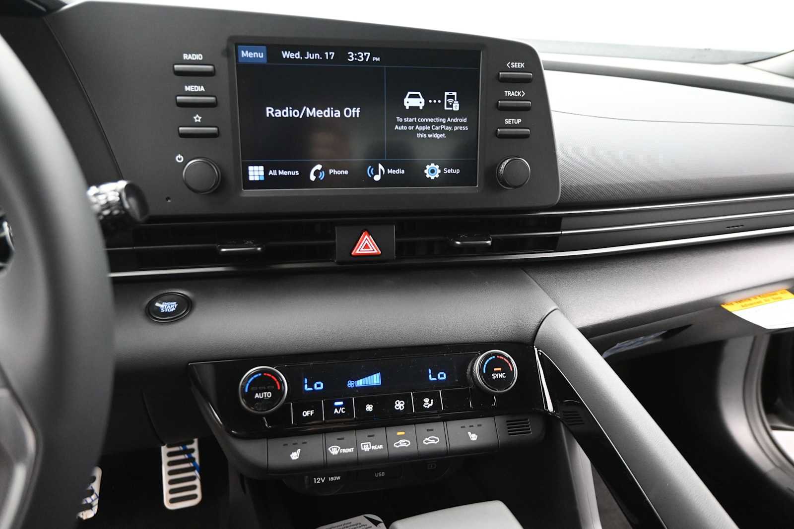 New 2026 Hyundai Elantra SEL Sport FWD image 19