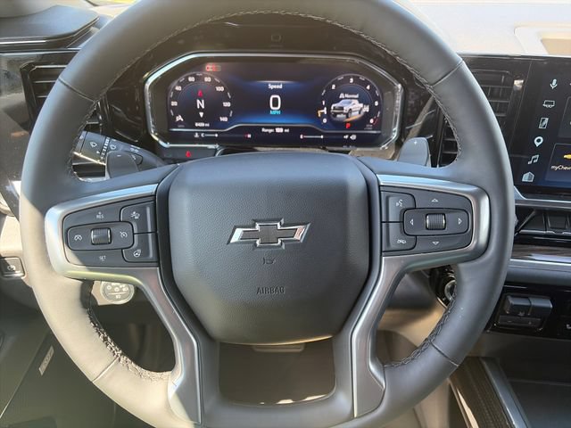 Used 2025 Chevrolet Silverado 1500 LT Trail Boss w/ Convenience Package II AWD/4WD image 26