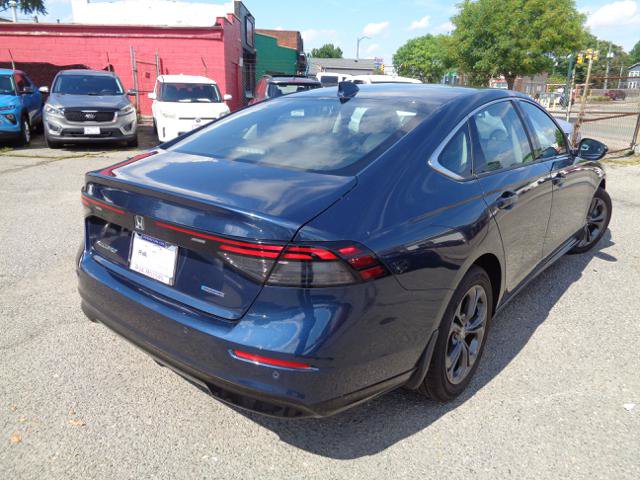 Used 2025 Honda Accord EX-L image 12