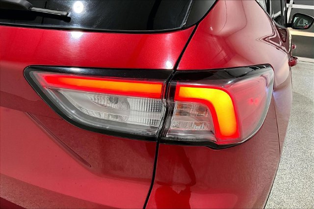 Used 2020 Ford Escape SEL AWD/4WD image 29