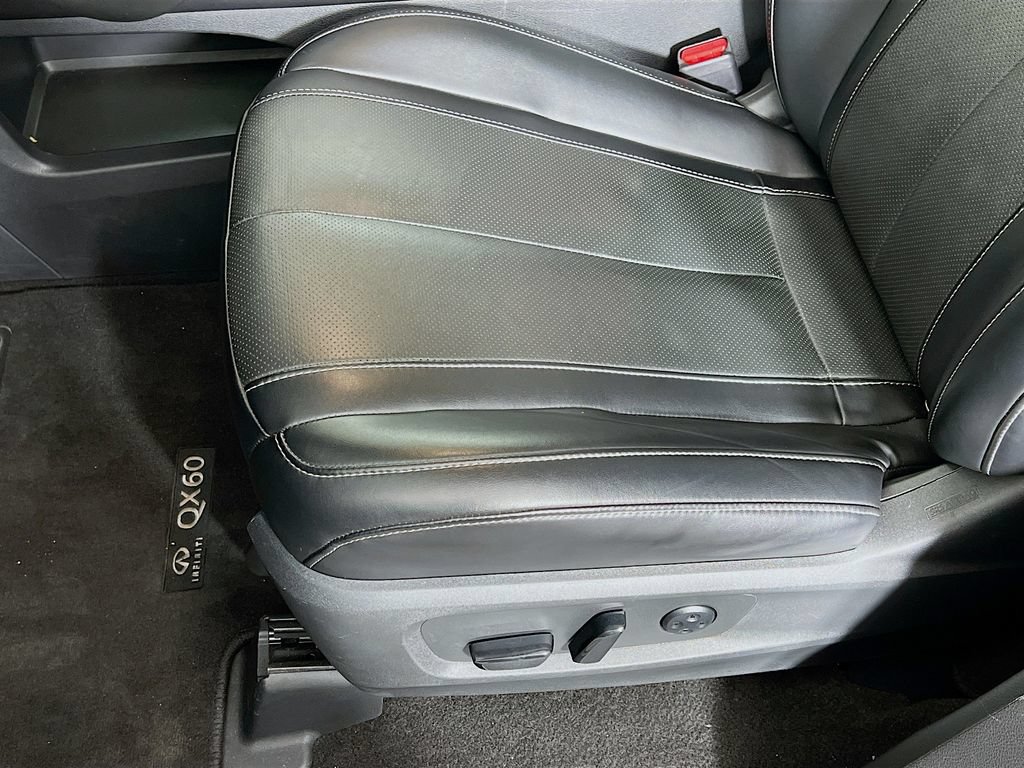 Used 2023 INFINITI QX60 Luxe w/ Cargo Package AWD/4WD image 19