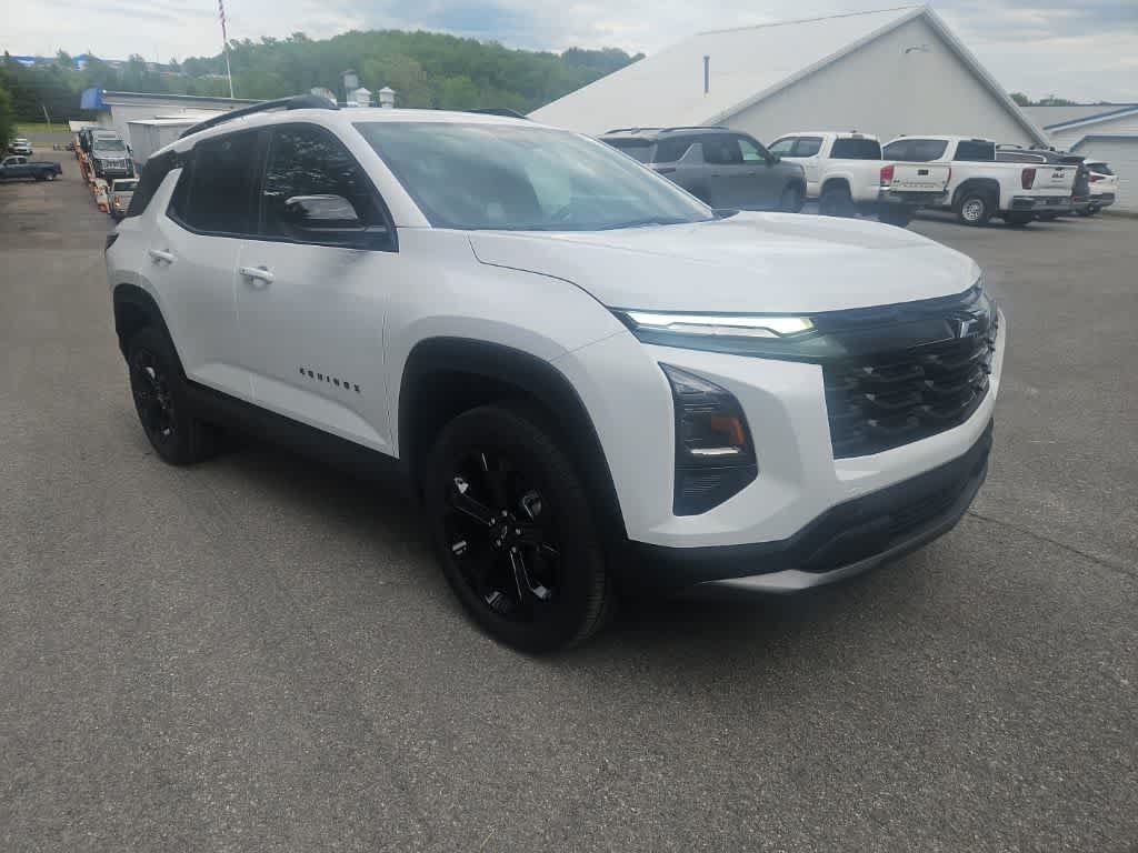 Used 2026 Chevrolet Equinox LT w/ Midnight Edition FWD image 7