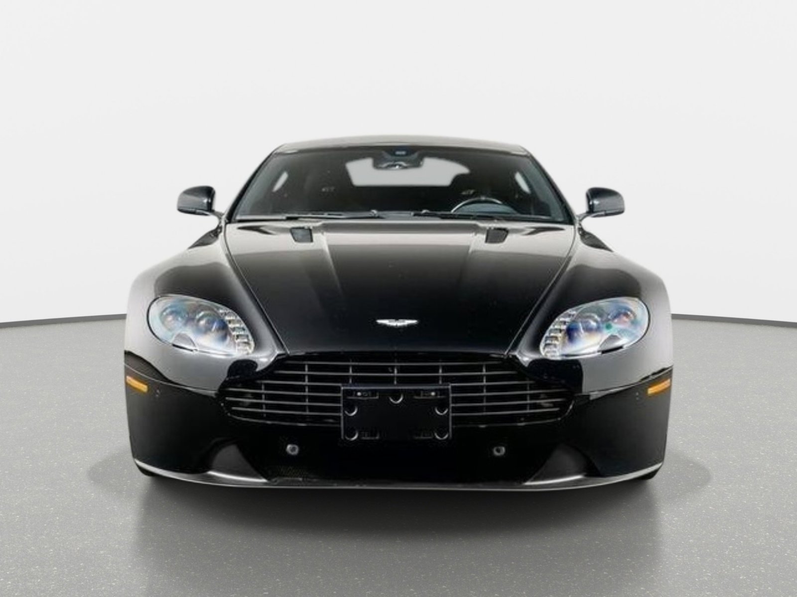 Used 2015 Aston Martin V8 Vantage GT RWD image 21