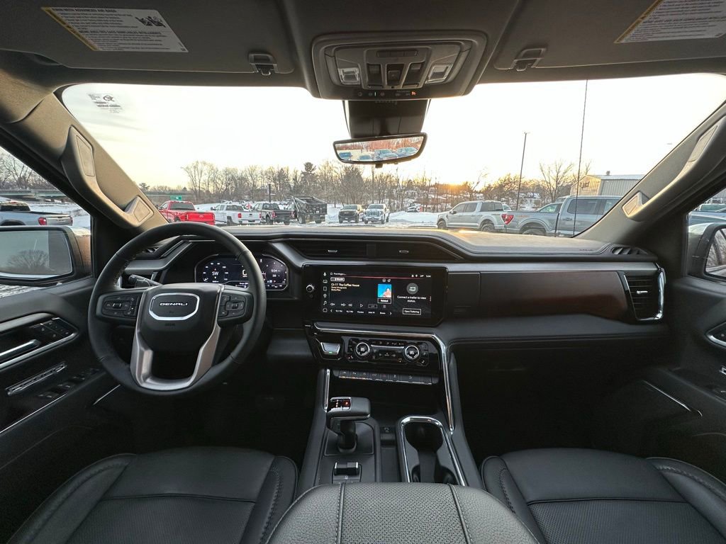 Used 2025 GMC Sierra 1500 Denali w/ Denali Reserve Package image 8