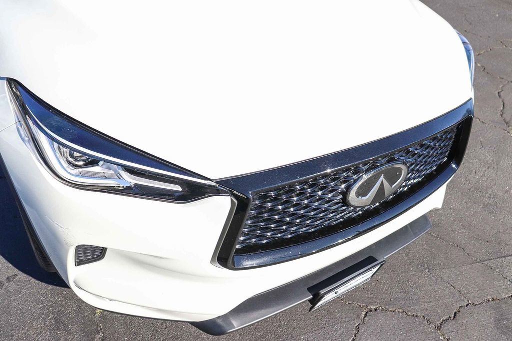 Used 2022 INFINITI QX50 Luxe w/ Appearance Package image 8