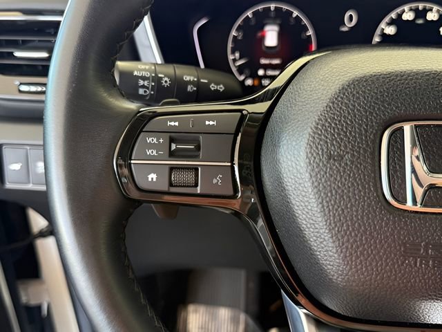 Used 2025 Honda Pilot EX-L image 36