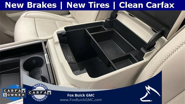 Used 2021 GMC Yukon XL Denali w/ Denali Premium Package image 27