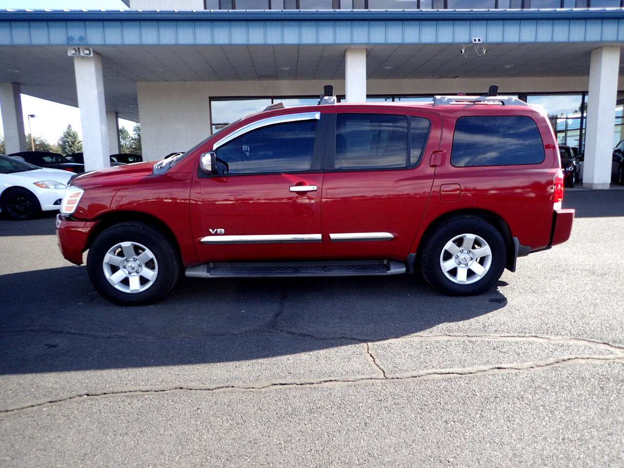 Used 2005 Nissan Armada LE w/ (U01) Technology Pkg (LE) image 2
