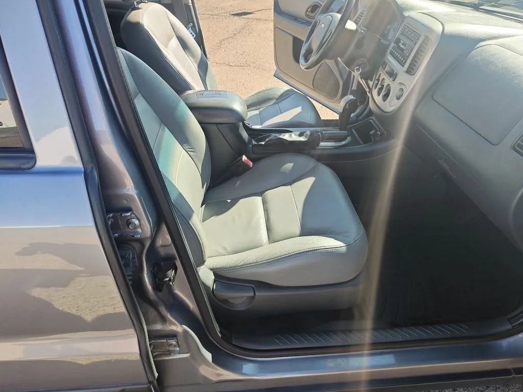 Used 2007 Ford Escape XLT AWD/4WD image 17