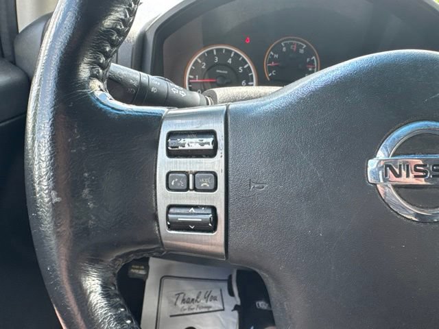 Used 2012 Nissan Titan SV w/ SV Premium Utility Pkg RWD image 21