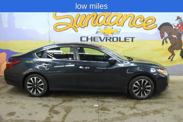 Used 2018 Nissan Altima 2.5 SV FWD image 1