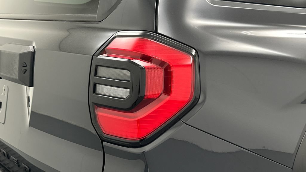 Certified 2025 Toyota 4Runner TRD Off-Road AWD/4WD image 24