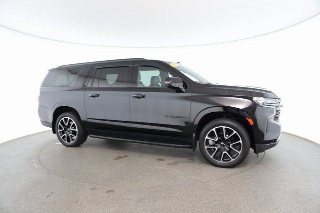 Used 2022 Chevrolet Suburban RST image 24