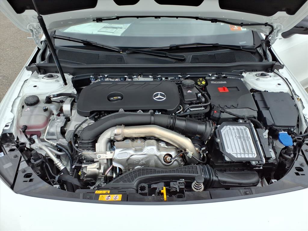 New 2026 Mercedes-Benz CLA 250 4MATIC image 9