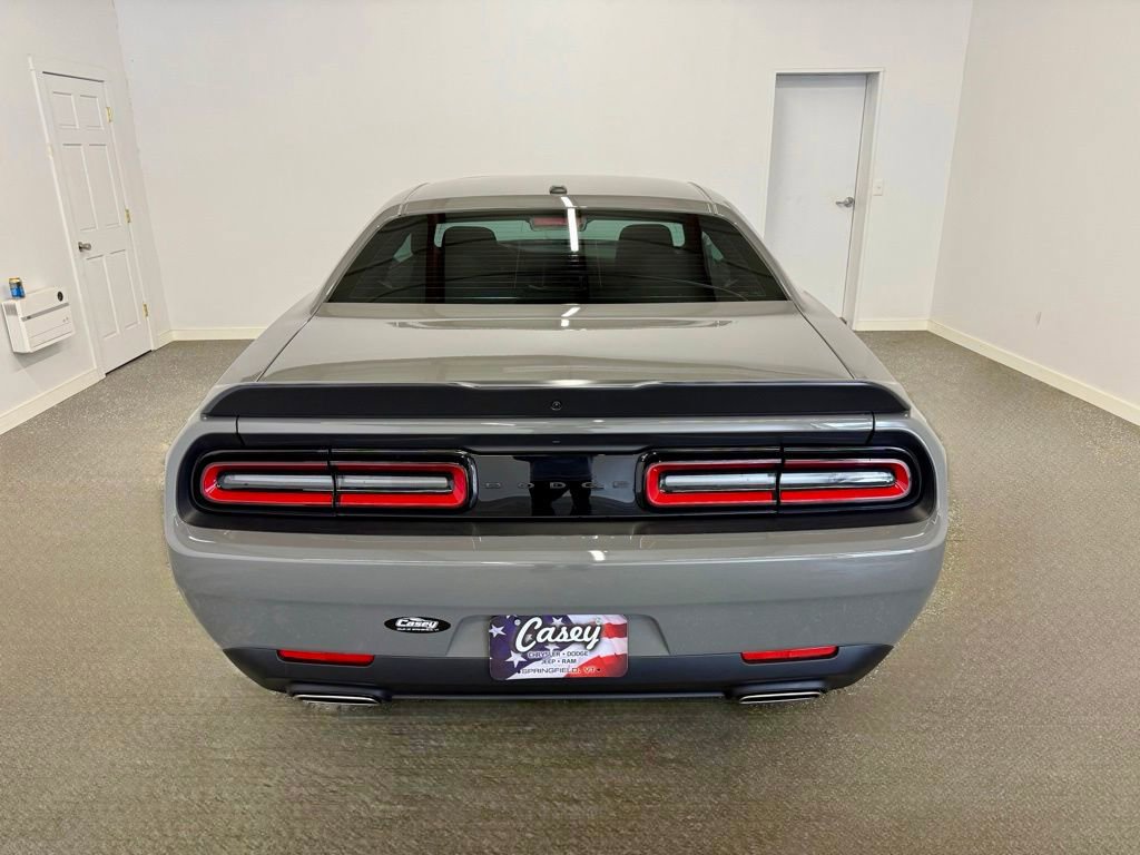 Used 2023 Dodge Challenger SXT w/ Blacktop Package image 10