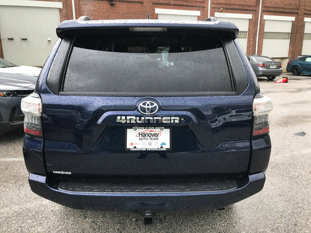 Used 2020 Toyota 4Runner SR5 AWD/4WD image 6