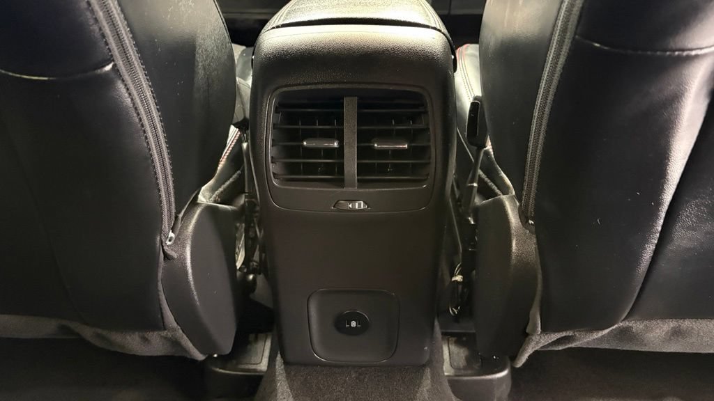Used 2025 Ford Escape ST-Line Select AWD/4WD image 31