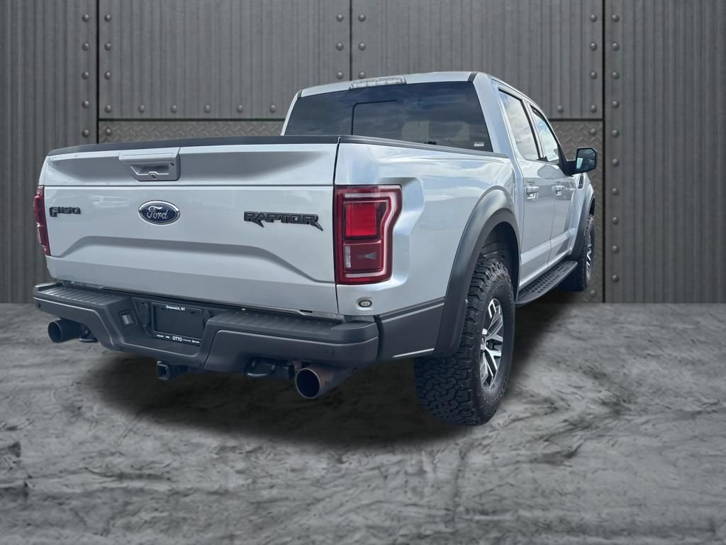 Used 2017 Ford F150 Raptor w/ Equipment Group 802A Luxury AWD/4WD image 7