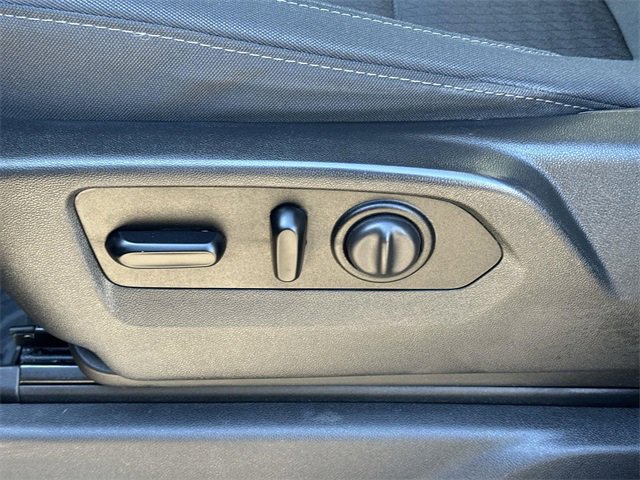 Used 2020 Chevrolet Silverado 1500 LT w/ All-Star Edition image 32