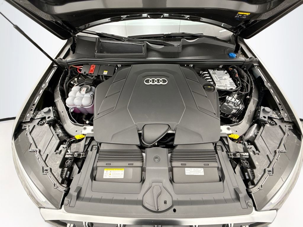 Used 2026 Audi Q7 3.0T Premium Plus w/ Premium Plus Package AWD/4WD image 30