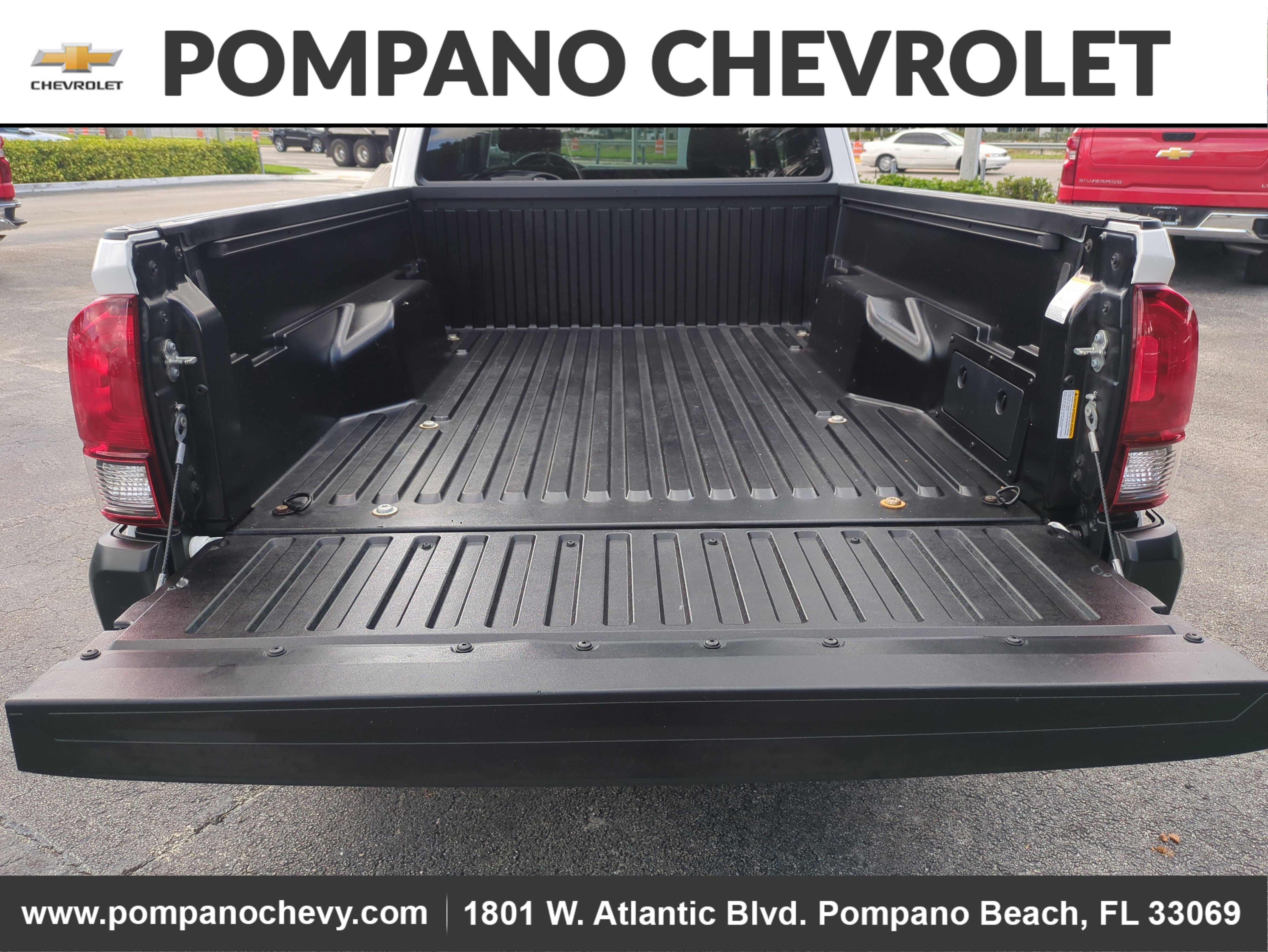 Used 2023 Toyota Tacoma SR image 11