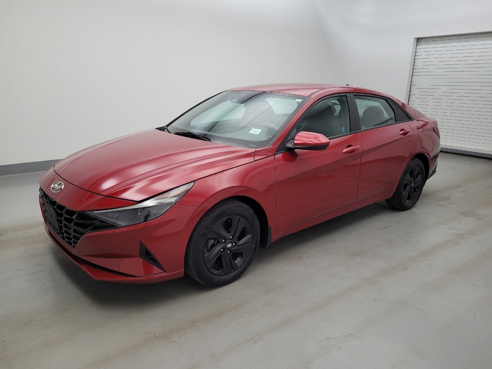 Used 2023 Hyundai Elantra SEL FWD image 2