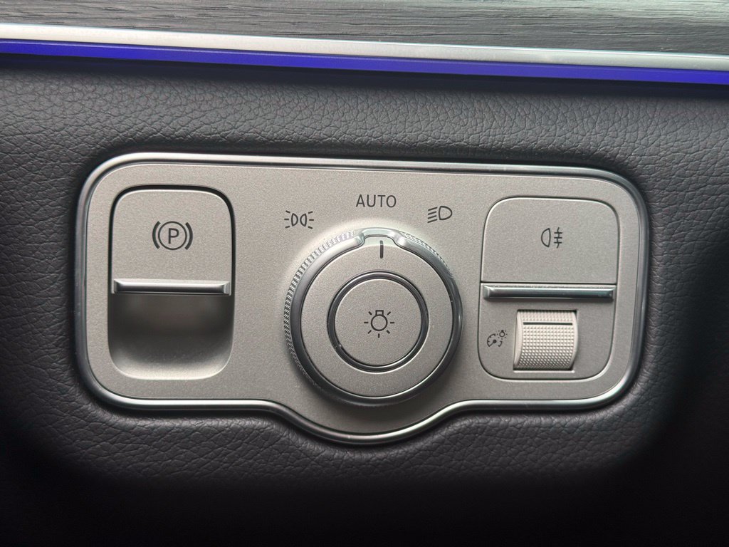 Used 2026 Mercedes-Benz GLS 450 4MATIC image 47