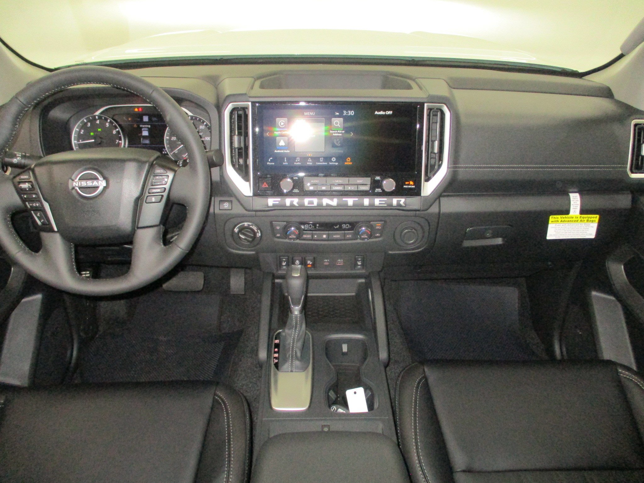 New 2025 Nissan Frontier SL image 32