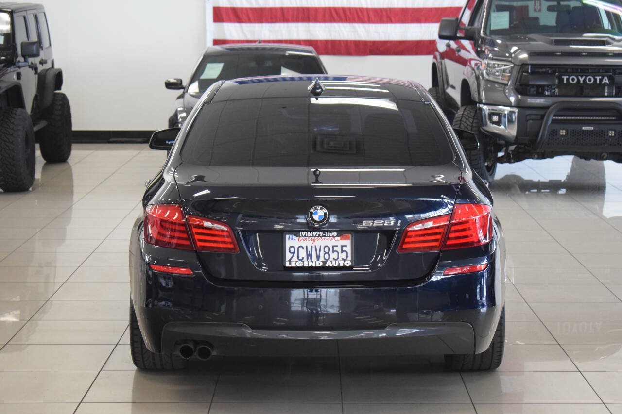 Used 2013 BMW 528i Sedan RWD image 31